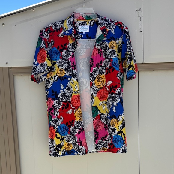 Fresh Prints of BelAir Multicolor Floral Small Shirt - Picture 3 of 6